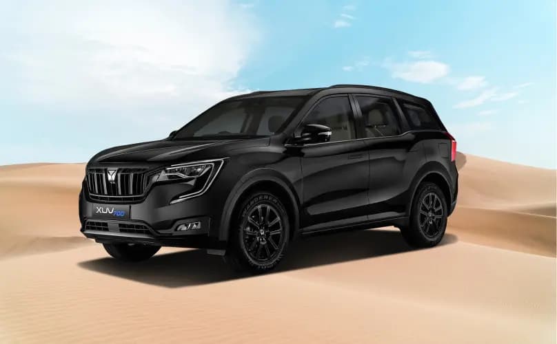 Mahindra XUV 700 SUV Price - Top Model,  Specs, Images & Colours