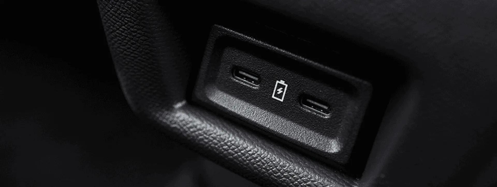 Citroen Basalt USB Charging Port (Rear) Citroen Basalt USB Charging Port (Rear)