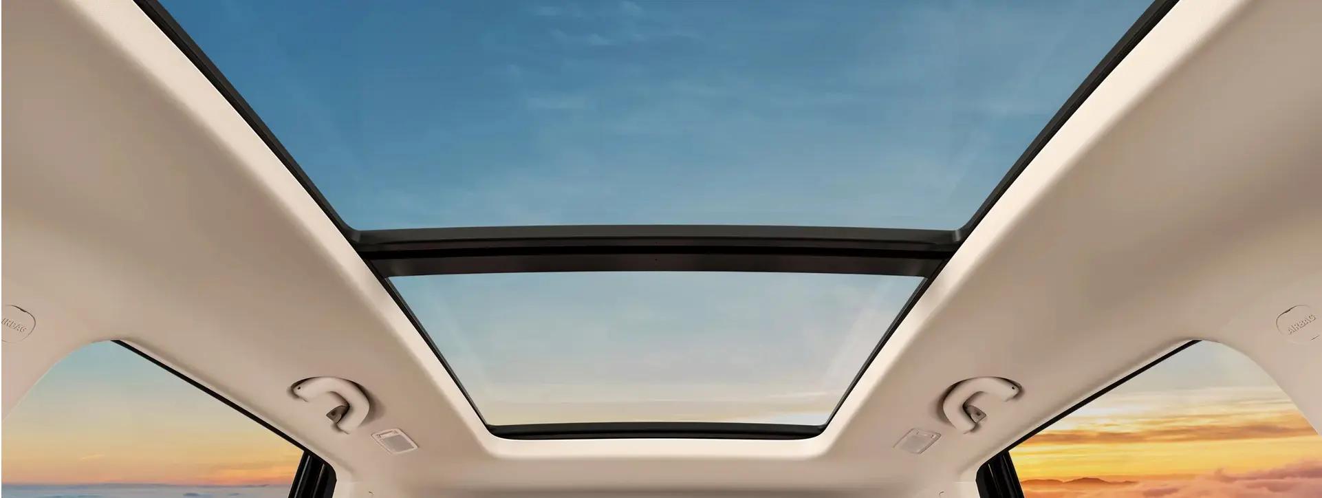 Morris Garages Hector Inside View Sunroof Morris Garages Hector Inside View Sunroof