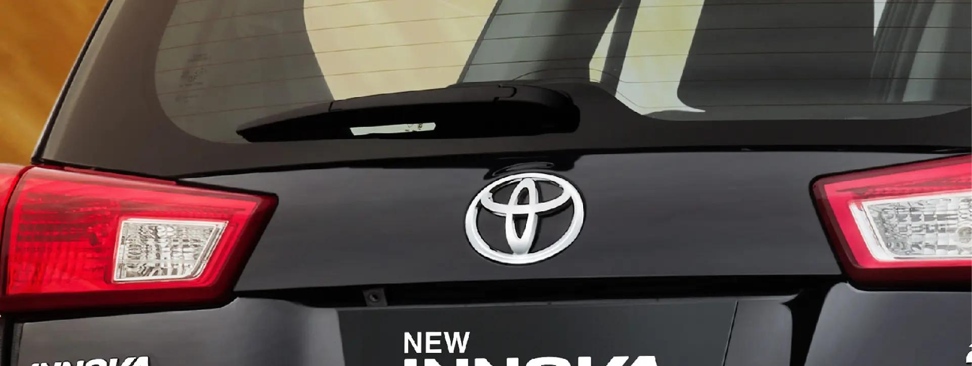 Toyota Innova Crysta Tail Light Toyota Innova Crysta Tail Light