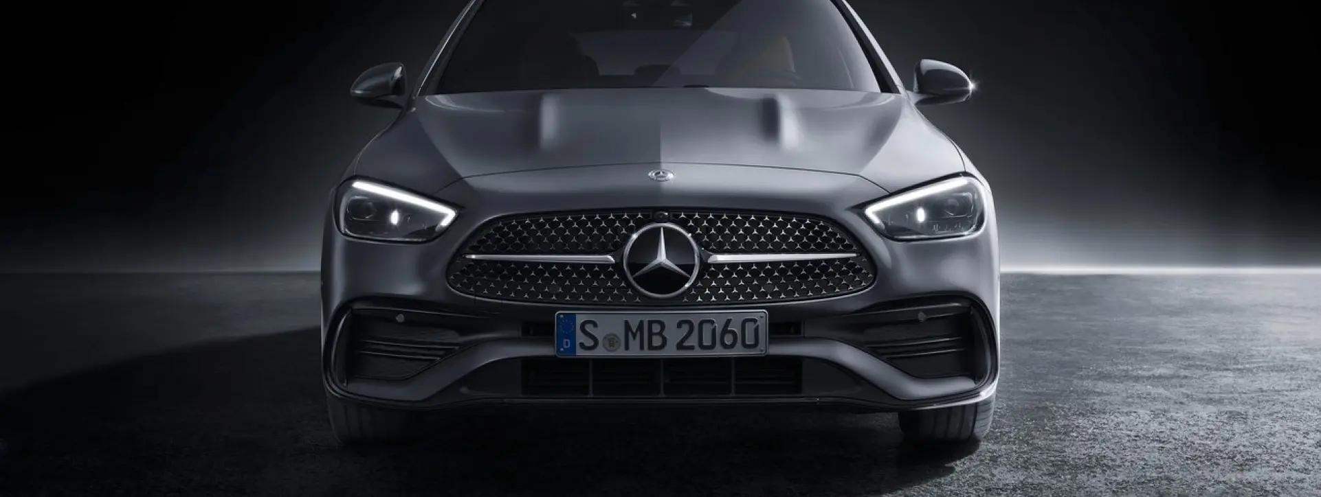 Mercedes-Benz C Class Front View Mercedes-Benz C Class Front View