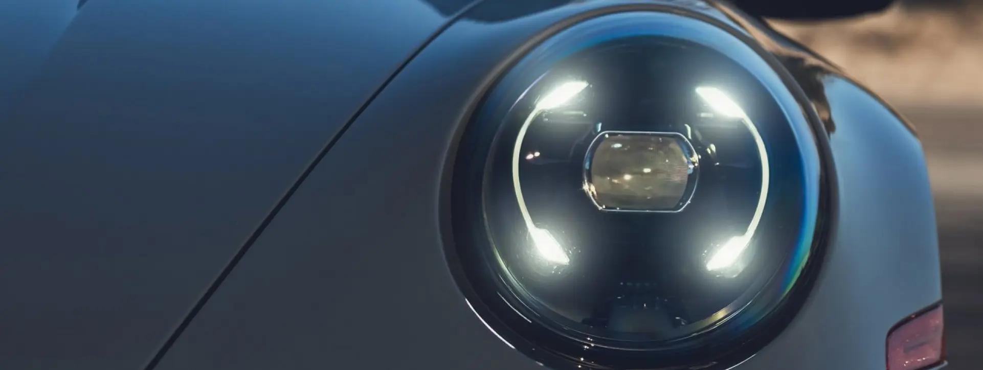 Porsche 911 Headlight Porsche 911 Headlight