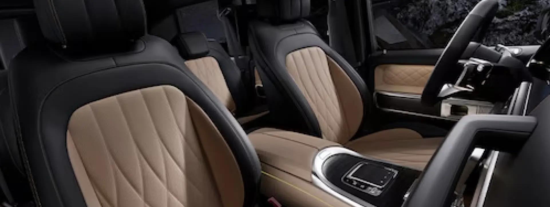 Mercedes-Benz G-Class Door View Of Drive Seat Mercedes-Benz G-Class Door View Of Drive Seat