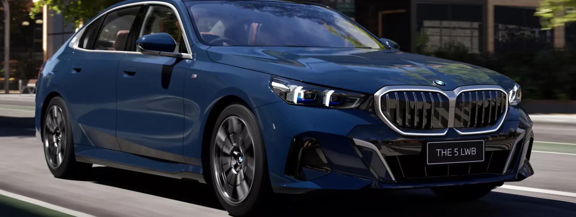 BMW 5 Series Right Front Three Quarter BMW 5 Series Right Front Three Quarter