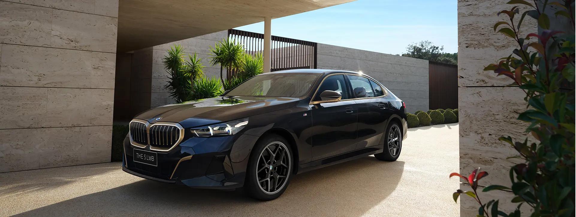 BMW 5 Series Front Left Quarter View BMW 5 Series Front Left Quarter View