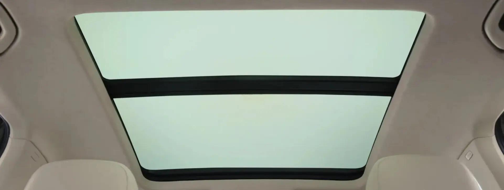 Skoda Kushaq Sunroof/Moonroof Skoda Kushaq Sunroof/Moonroof